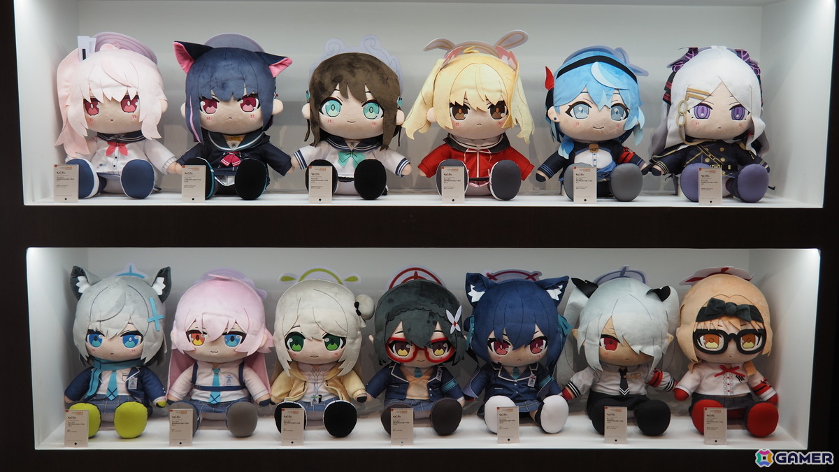「ブルーアーカイブ 4.5th Anniversary POP UP STORE inアキバCOギャラリー」内覧レポート!新作フィギュア展示に加えてゲヘナの8人にフィーチャーしたグッズもの画像