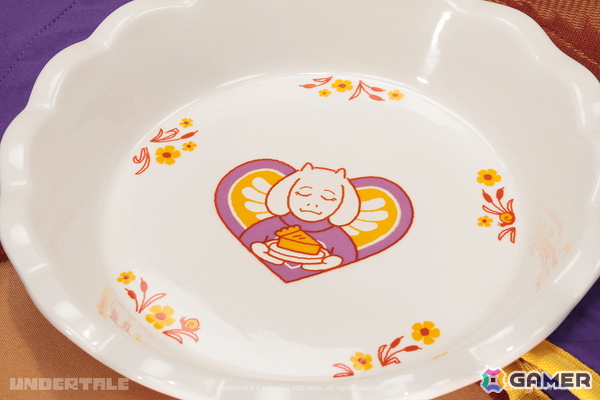 「UNDERTALE」コラボのグラスや鍋つかみ、プレートなどキッチンコレクショングッズ6点の通常販売が開始!の画像