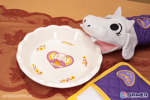 「UNDERTALE」コラボのグラスや鍋つかみ、プレートなどキッチンコレクショングッズ6点の通常販売が開始!の画像