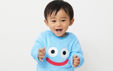 「ドラクエベビー＆キッズ」スライムフェイスのパジャマやフード部分がスライムになっているポンチョなど新商品が9月12日に発売！