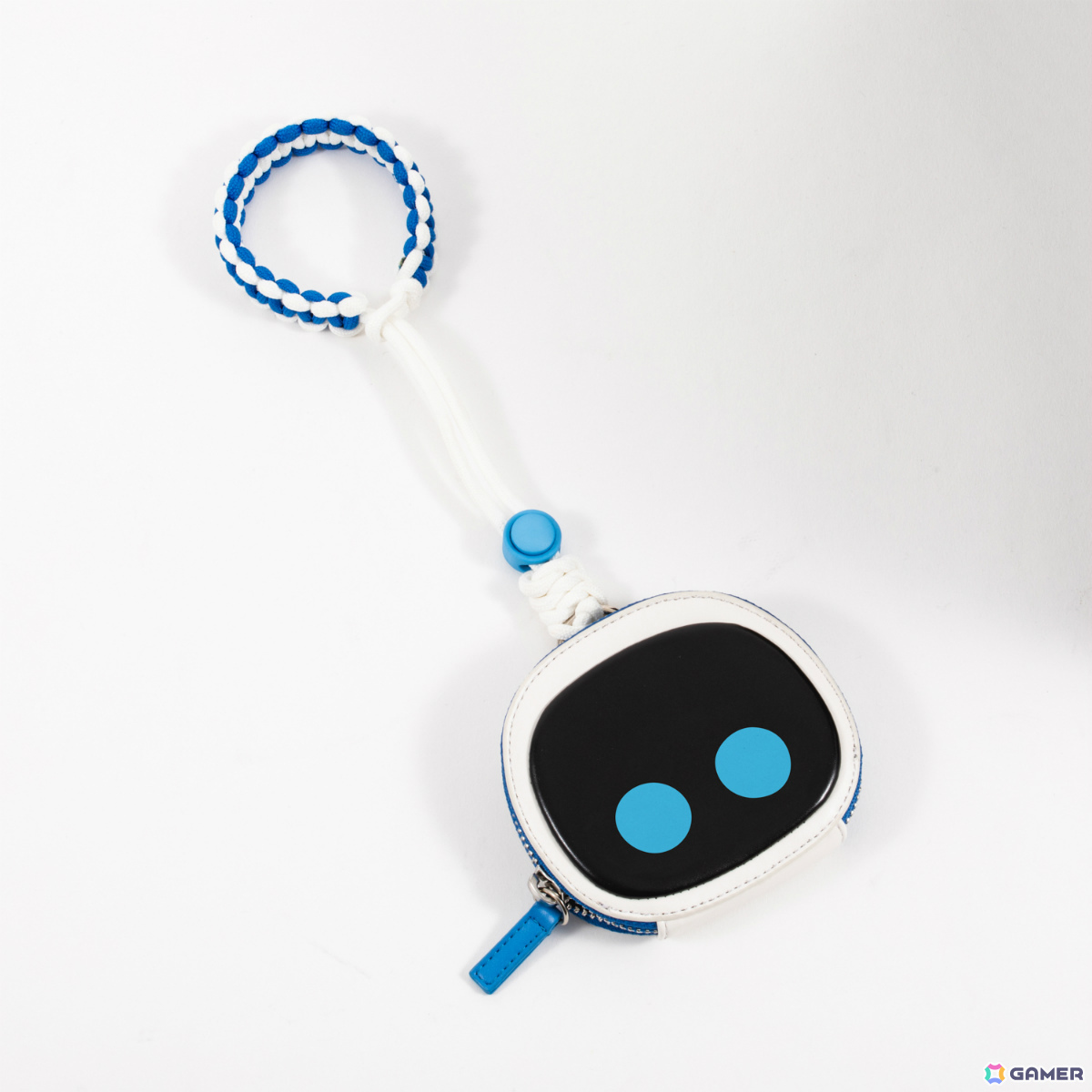 「アストロボット」アストロの顔を再現したコインケース・ミニバッグやアストロが盤面を駆ける腕時計がSuperGroupiesより登場！の画像10