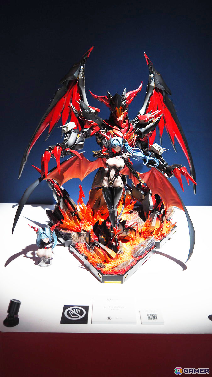 10陣営による特別パビリオン(展示・体験コンテンツ)を楽しめる「アズレンEXPO -アズールレーン 8th Anniversary-」の模様をフォトレポート!の画像