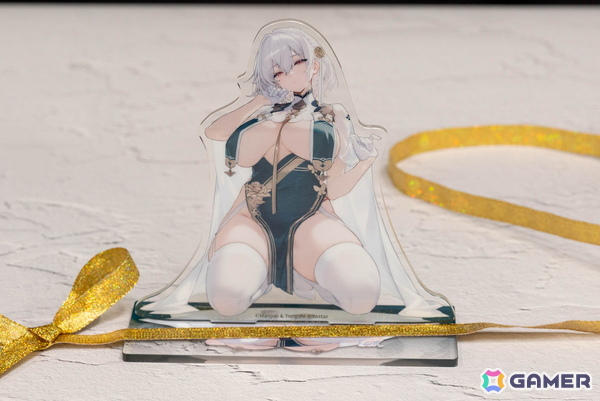 「アズレン」遊び心満載な8周年記念グッズの通販がYostar OFFICIAL SHOP ONLINEで実施中！商品購入で“アンカレッジのつうほうシール”がもらえるの画像6