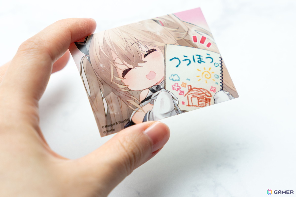 【中国限定】アズールレーン 休閑家居【アルビオン】クッション アズールレーン】8周年記念 嘉年華 大鳳 ギフトボックス 198元