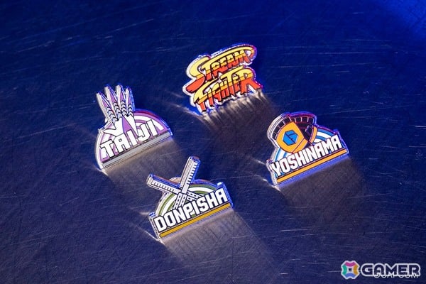 with mellowより「スト6」のコラボグッズが発売！たいじさん、ドンピシャさん、よしなまさんの3人の描き下ろしイラストを使用したアパレルが登場の画像3