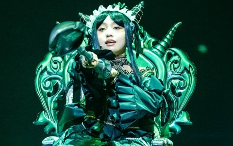 「ミュージカル『黒執事』～緑の魔女と人狼の森～」が本日開幕！舞台写真＆キャストコメントが到着