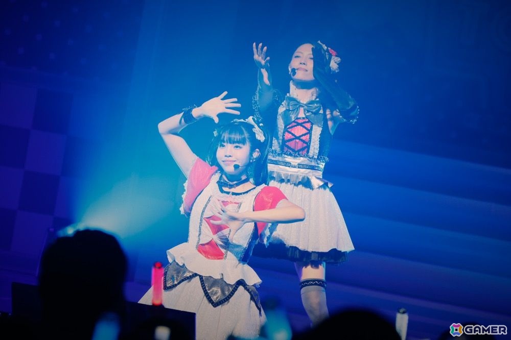 “はーい！何が好き？”の「愛♡スクリ～ム！」で注目の「ラブライブ！」AiScReam主催「TOPPING LIVE」レポートの画像