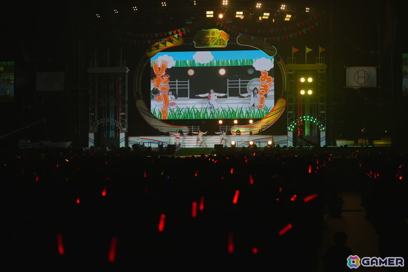 綱引き、パン食い競争、玉入れ、そして…ライブ!熱い戦いが繰り広げられた「学園アイドルマスター クラス対抗初星大運動会」1日目の模様をレポートの画像