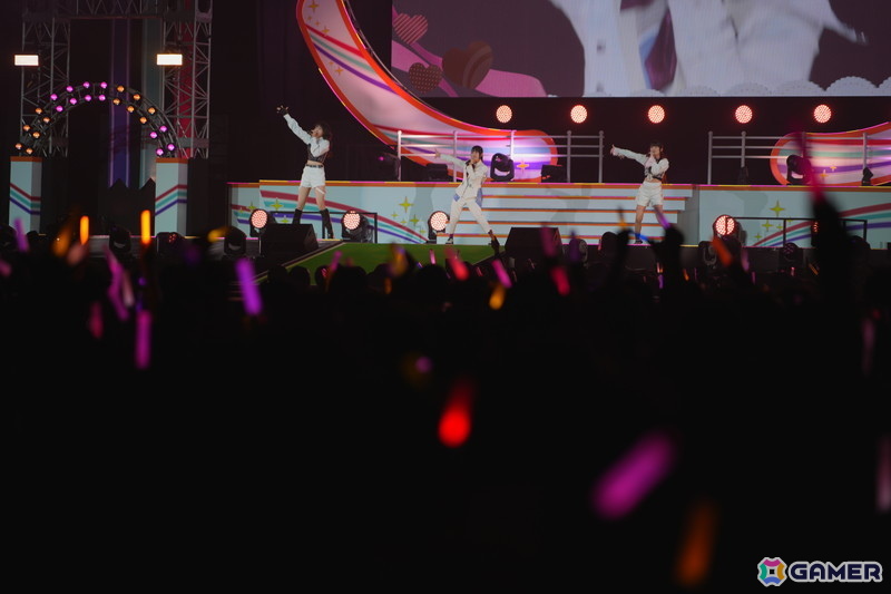 綱引き、パン食い競争、玉入れ、そして…ライブ!熱い戦いが繰り広げられた「学園アイドルマスター クラス対抗初星大運動会」1日目の模様をレポートの画像