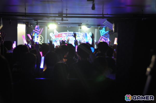「アイカツアカデミー！配信部 プレゼンテーションライブ」レポート：「デミカツ」初の単独リアルライブでDear Destiny・Peace探偵団☆の2ユニットがオリジナル楽曲を披露！の画像38