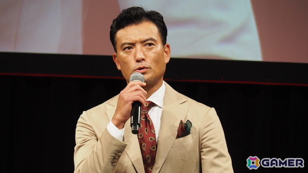 徳重聡さん