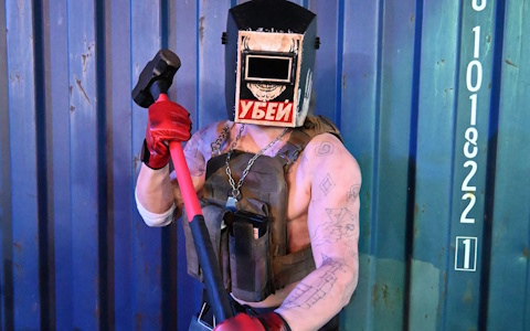 遂にタルコフからの脱出か…!「Escape from Tarkov」プレファイナルビルドを体験、熱気に満ちたブースや高クオリティなグッズの販売も【TGS2025】