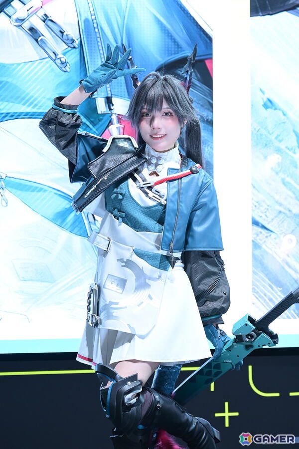 「アークナイツ:エンドフィールド」試遊&ブースレポート!「集成工業システム」を再現した大模な仕掛けとコスプレイヤーのステージがアツい【TGS2025】の画像