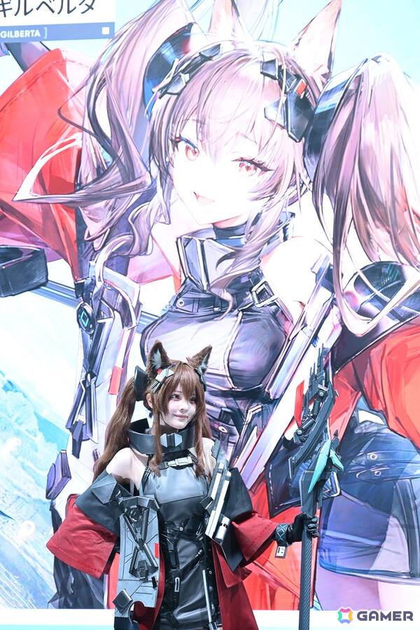 「アークナイツ:エンドフィールド」試遊&ブースレポート!「集成工業システム」を再現した大模な仕掛けとコスプレイヤーのステージがアツい【TGS2025】の画像