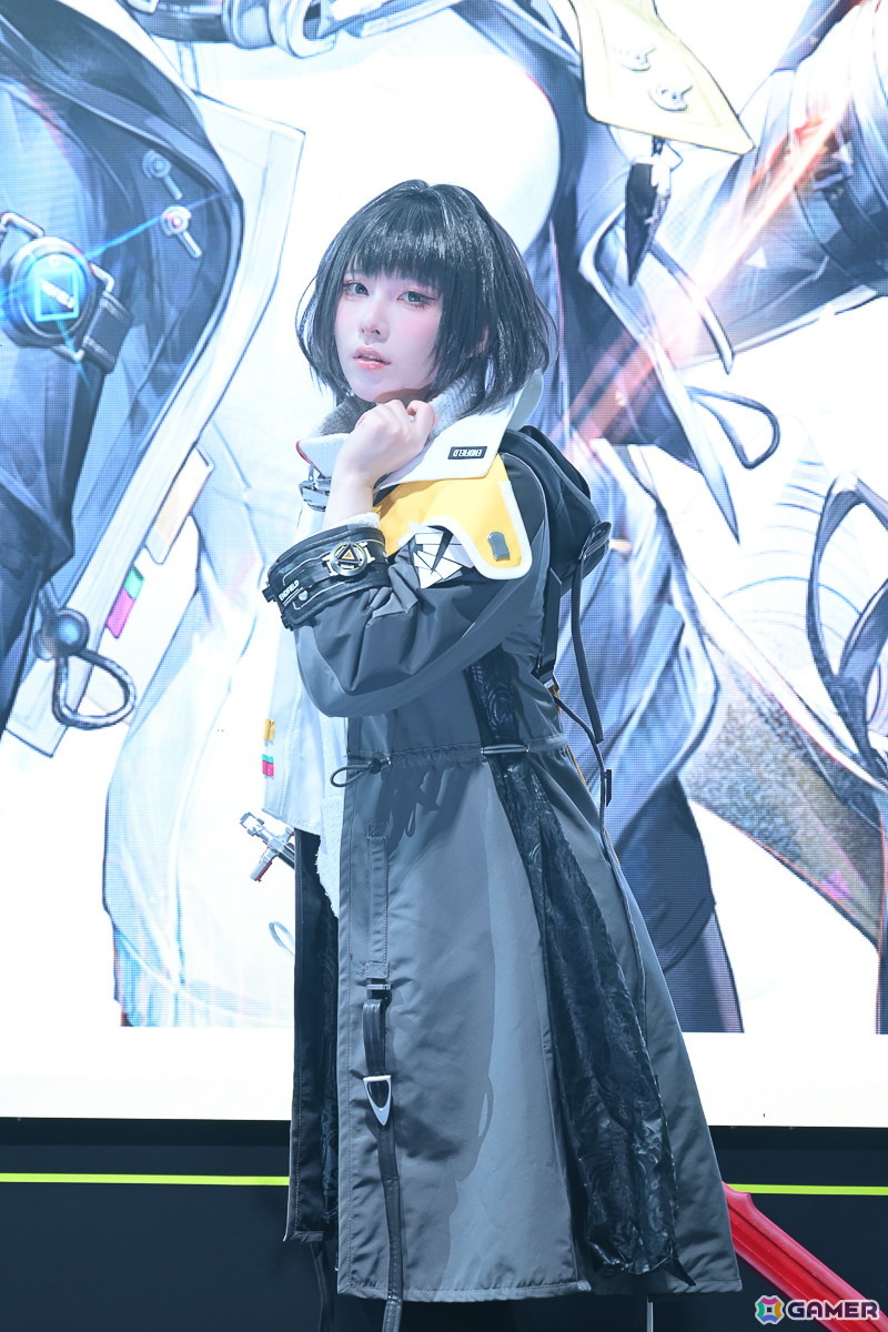 「アークナイツ：エンドフィールド」試遊＆ブースレポート！「集成工業システム」を再現した大模な仕掛けとコスプレイヤーのステージがアツい【TGS2025】の画像11