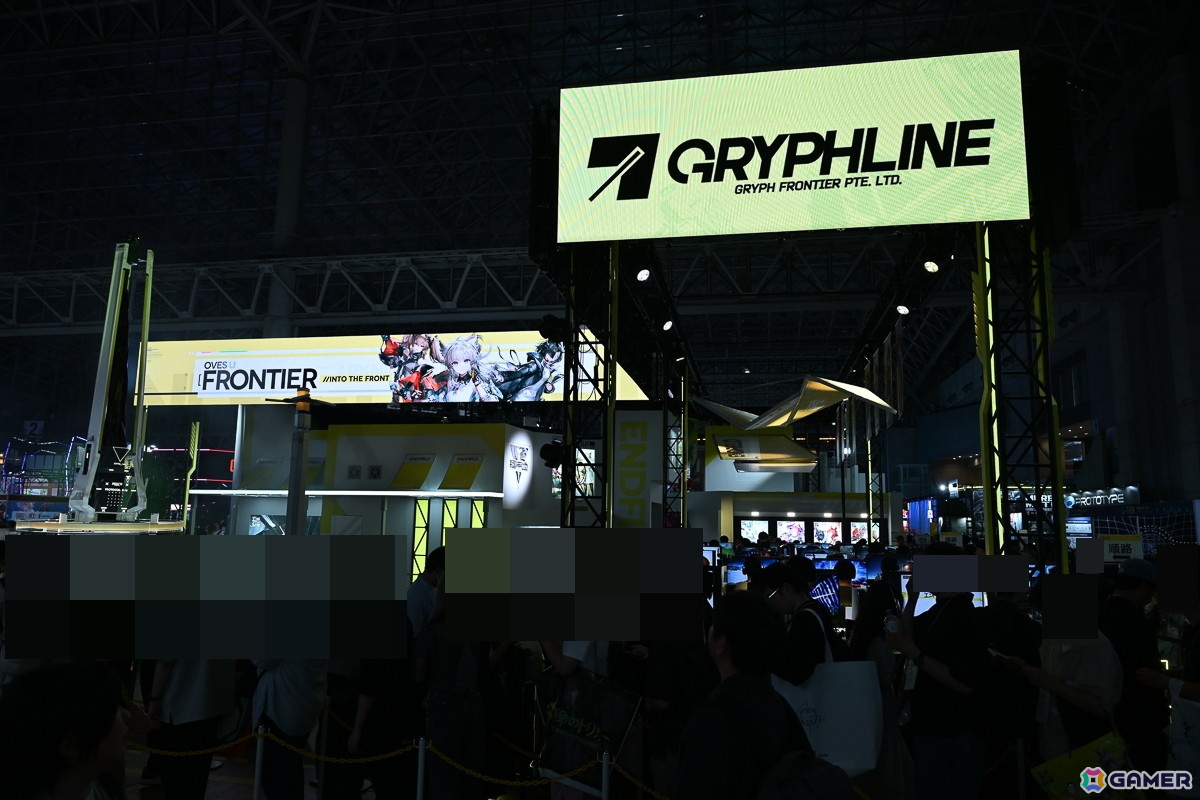 「アークナイツ:エンドフィールド」試遊&ブースレポート!「集成工業システム」を再現した大模な仕掛けとコスプレイヤーのステージがアツい【TGS2025】の画像