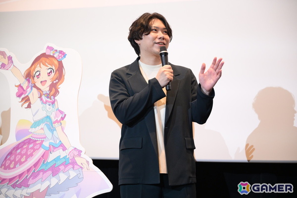「アイカツ！×プリパラ THE MOVIE -出会いのキセキ！-」下地紫野さん、茜屋日海夏さん、大川貴大監督登壇の完成披露舞台挨拶付き上映会オフィシャルレポートが公開！の画像6