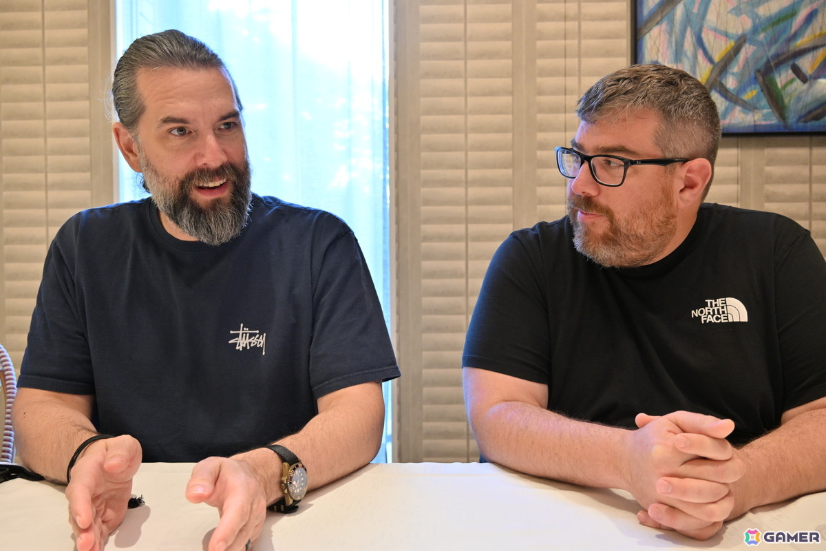 左からジャレッド・ゲリッツェン氏、チャールズ・ブランガード氏