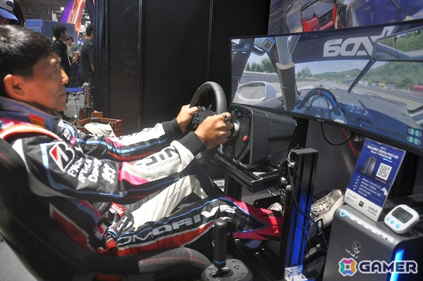 運転していて違和感がない――「Project Motor Racing」開発に携わるプロドライバー・山野哲也氏インタビュー【TGS2025】の画像1