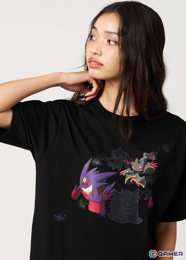 「ポケットモンスター」ピカチュウとゲンガーやミミッキュなどのゴーストタイプが中心にピックアップされたグラニフのコラボアパレル全23型が予約受付中!の画像