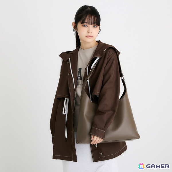 アニメ「忍たま乱太郎」雑渡昆奈門や私服姿の土井先生をイメージしたバッグ、アウター、三つ折り財布が登場!の画像