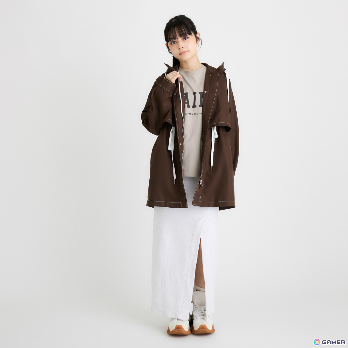 アニメ「忍たま乱太郎」雑渡昆奈門や私服姿の土井先生をイメージしたバッグ、アウター、三つ折り財布が登場！の画像29