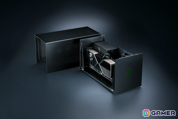 RazerよりThunderbolt 5対応のPCアクセサリー「Razer Thunderbolt 5 Dock Chroma」と外付けGPUボックス「Razer Core X V2」が10月10日に発売!の画像