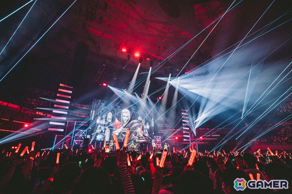 日本武道館を包み込んだ「FF14」楽曲とファンの熱狂！「THE PRIMALS Dark Decades Tour BUDOKAN」9月30日公演レポートの画像4