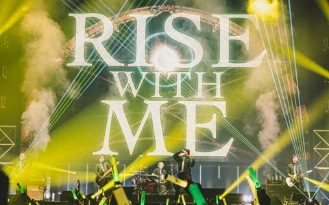 日本武道館を包み込んだ「FF14」楽曲とファンの熱狂！「THE PRIMALS Dark Decades Tour BUDOKAN」9月30日公演レポートの画像