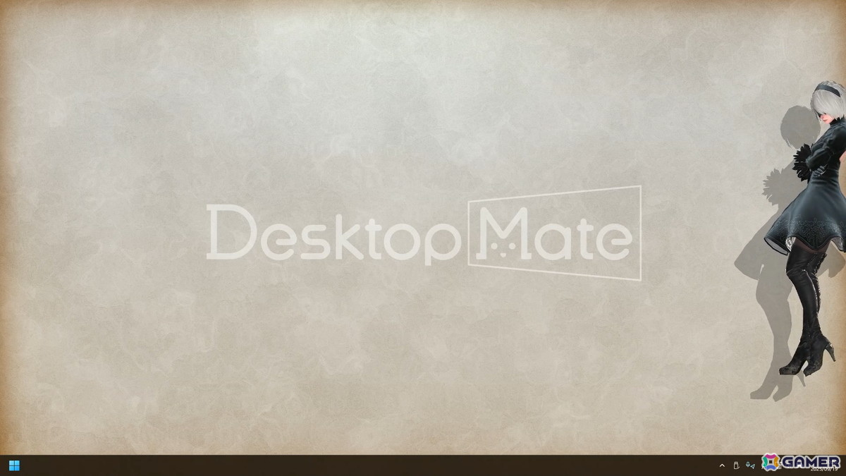 Desktop Mate DLC「NieR:Automata ヨルハ二号B型」がリリース!原作さながらの演出で2Bらしい動きを再現の画像