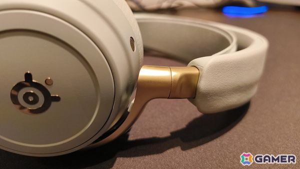 SteelSeriesの新たなフラグシップとなるヘッドセット「Arctis Nova Elite」を体験！世界初のHi-Resワイヤレス対応や高級感のあるデザインが特徴の画像7