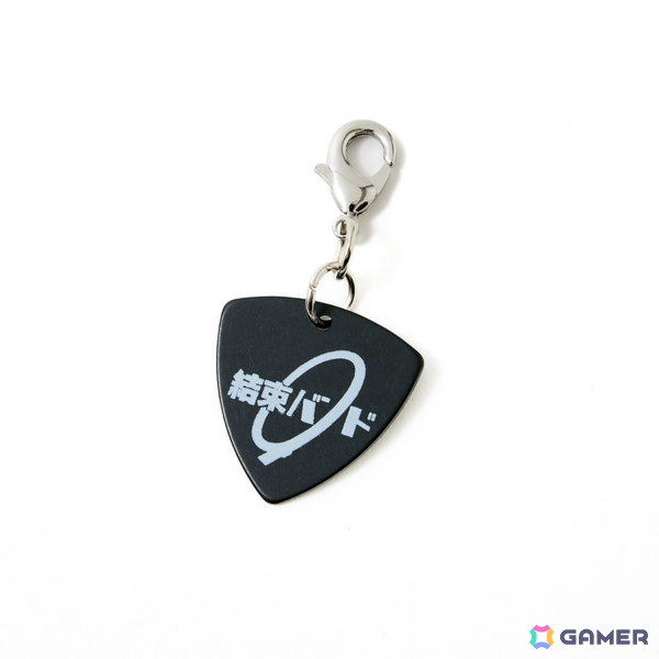 アニメ「ぼっち・ざ・ろっく！」ギターケース風ボディバッグや下北沢の地図をイメージしたアウター、ぼっちのサイン入りスニーカーが登場の画像