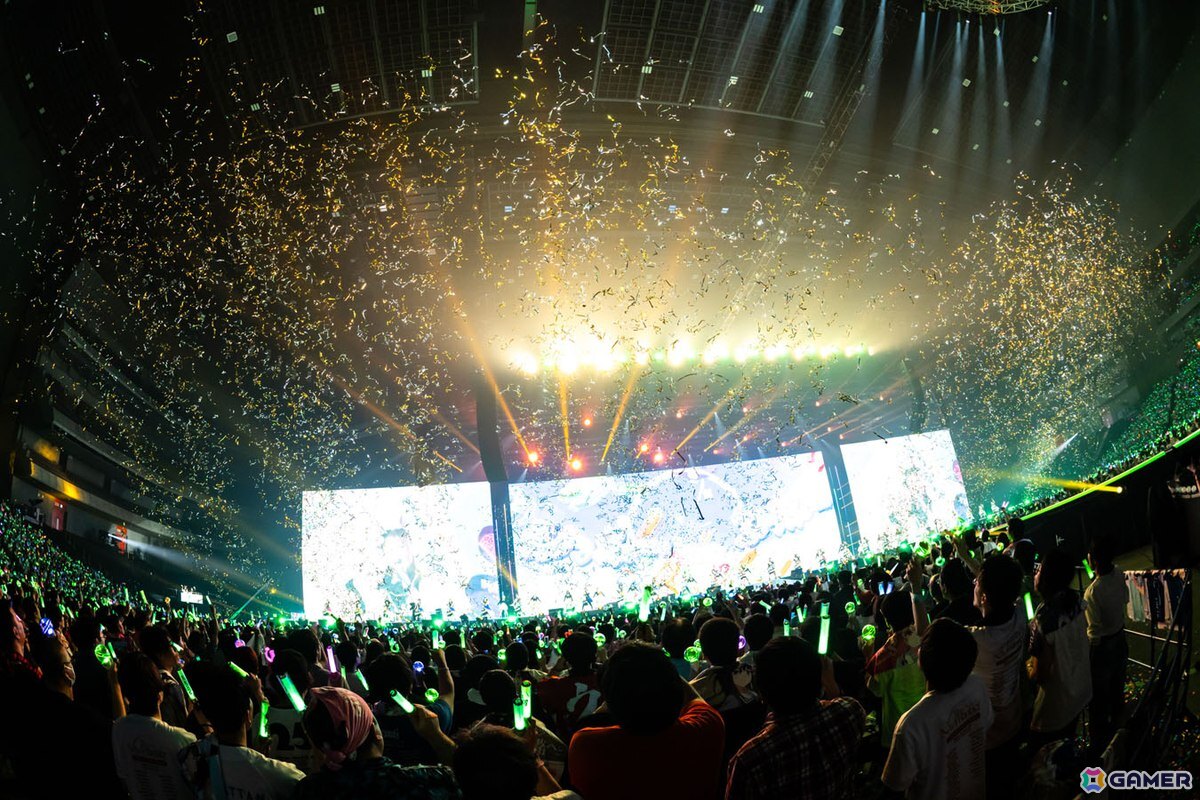 佳原萌枝さんと小島菜々恵さんが「ギフト」で感涙のステージ！ 「ウマ