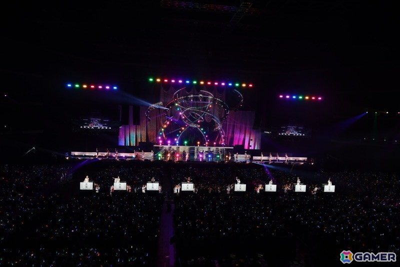 8ユニットが揃った「シャニマス」7thライブツアーファイナル公演「螺旋」DAY1レポート！バンドによる生演奏、バックダンサーも加わってスケール感のあるパフォーマンスにの画像