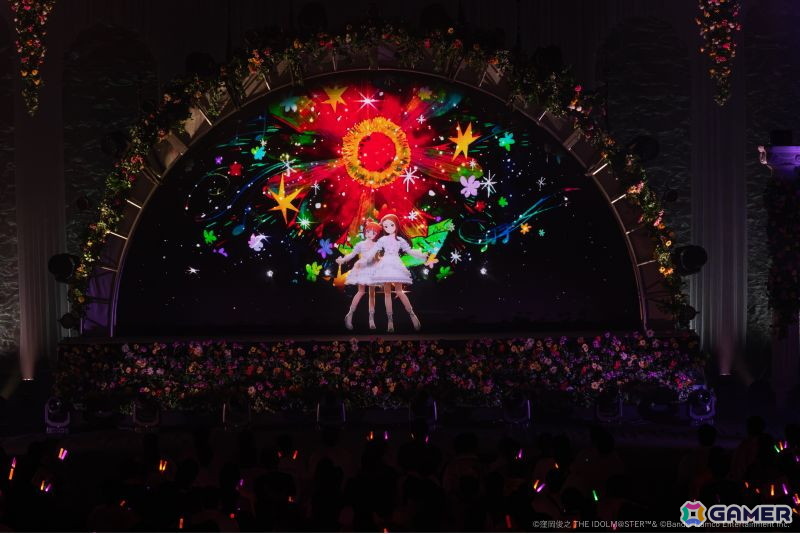 「アイマス」ライブイベント「高槻やよい・水瀬伊織 twin live」レポート――花をテーマに笑顔と心温まるステージの画像