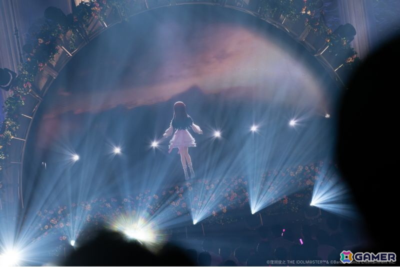 「アイマス」ライブイベント「高槻やよい・水瀬伊織 twin live」レポート――花をテーマに笑顔と心温まるステージの画像