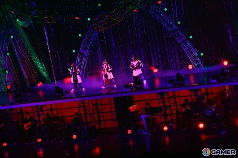 「シャニマス」7thライブツアーファイナル公演「螺旋」DAY2レポート！放クラ「乱舞る」初お披露目など、ライブ千秋楽を怒涛のセットリストで締めくくるの画像