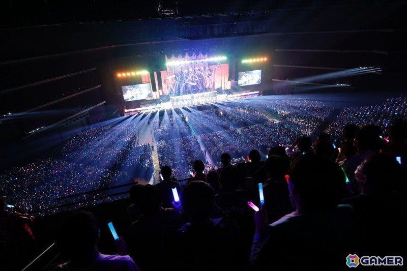 「シャニマス」7thライブツアーファイナル公演「螺旋」DAY2レポート！放クラ「乱舞る」初お披露目など、ライブ千秋楽を怒涛のセットリストで締めくくるの画像
