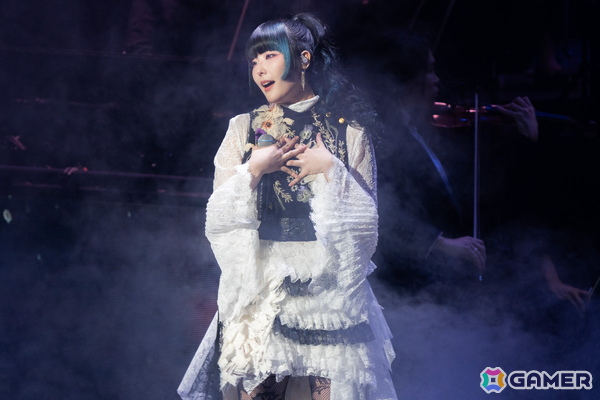 「メメントモリ 1st Live ～The Singing of Laments～」のイベントレポートが公開！Daokoさん、平原綾香さん、片桐さん、山本彩さんらへのインタビューの模様もの画像