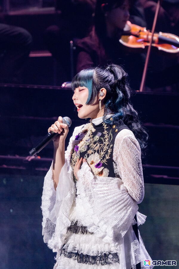 「メメントモリ 1st Live ～The Singing of Laments～」のイベントレポートが公開！Daokoさん、平原綾香さん、片桐さん、山本彩さんらへのインタビューの模様もの画像