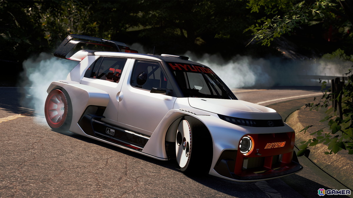 JDM: ジャパニーズ・ドリフト・マスター」にヒョンデの電気自動車