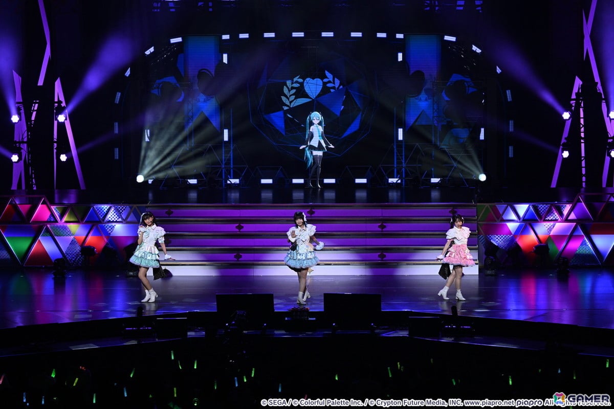 「プロセカ」出演キャストによる盛りだくさんのライブステージが届けられた「プロジェクトセカイ 5th Anniversary 感謝祭」レポートの画像
