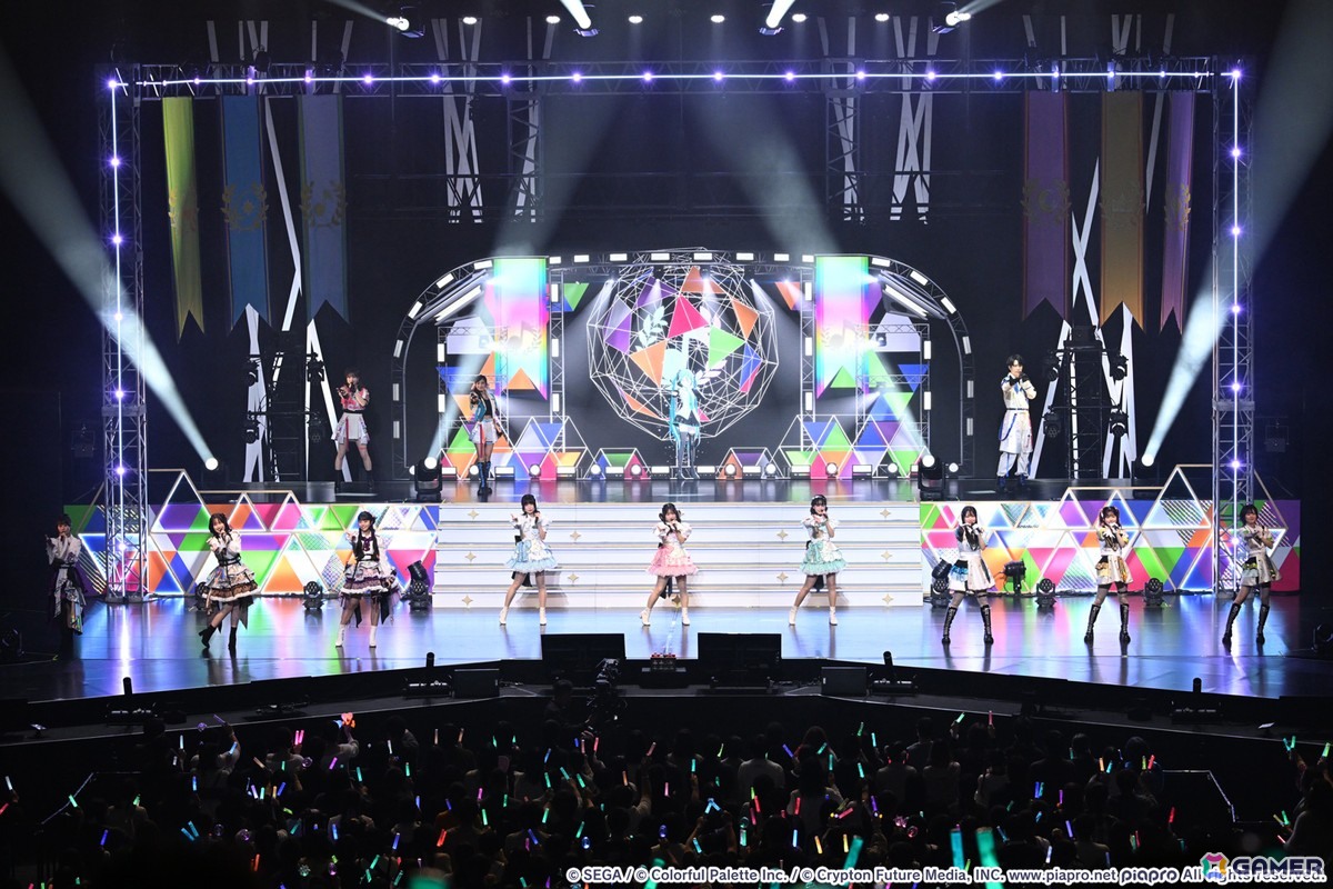 「プロセカ」出演キャストによる盛りだくさんのライブステージが届けられた「プロジェクトセカイ 5th Anniversary 感謝祭」レポートの画像