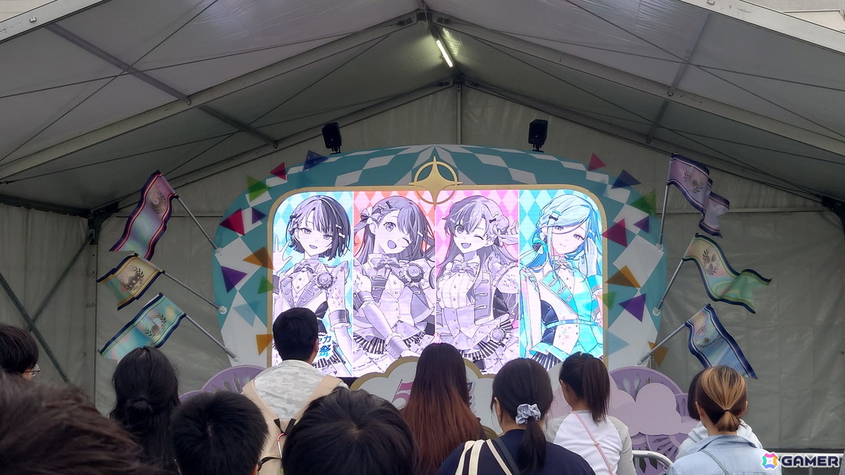 「プロセカ」出演キャストによる盛りだくさんのライブステージが届けられた「プロジェクトセカイ 5th Anniversary 感謝祭」レポートの画像