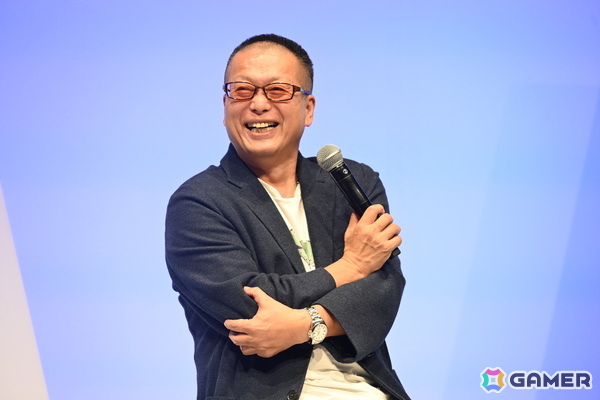 「アウトランカーズ」完成披露会に岡本吉起氏や小室哲哉さんらが登壇！小室さんが書き下ろしたOVAL SISTEMによるタイアップ曲「風に舞う戦士」のMVが初披露の画像18