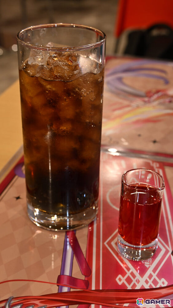 「白猫プロジェクト NEW WORLD'S アフターハロウィンパーティーカフェ」内覧会レポート!ボリューム満点のフードメニューやハロウィン仕様のグッズに注目の画像