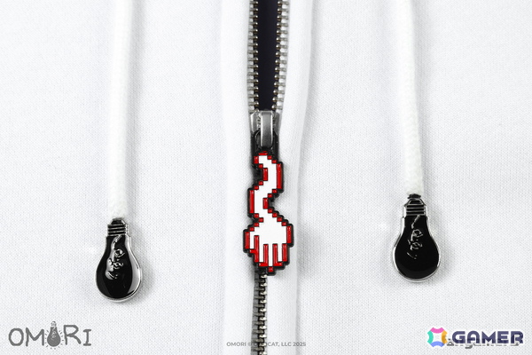 「OMORI」背面デザインやファスナーチャームなどが印象的な「143 パーカー」が販売開始!5周年記念コンサートで先行販売されるグッズ情報もの画像