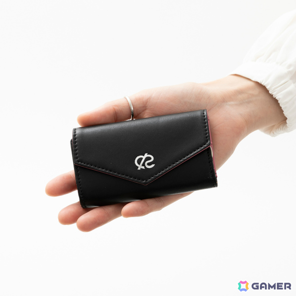 「ブレイクマイケース」所属ごとにデザインされたキーケースや各キャラをイメージしたビーズストラップ＆IDカードケースセットがSuperGroupiesより登場！の画像