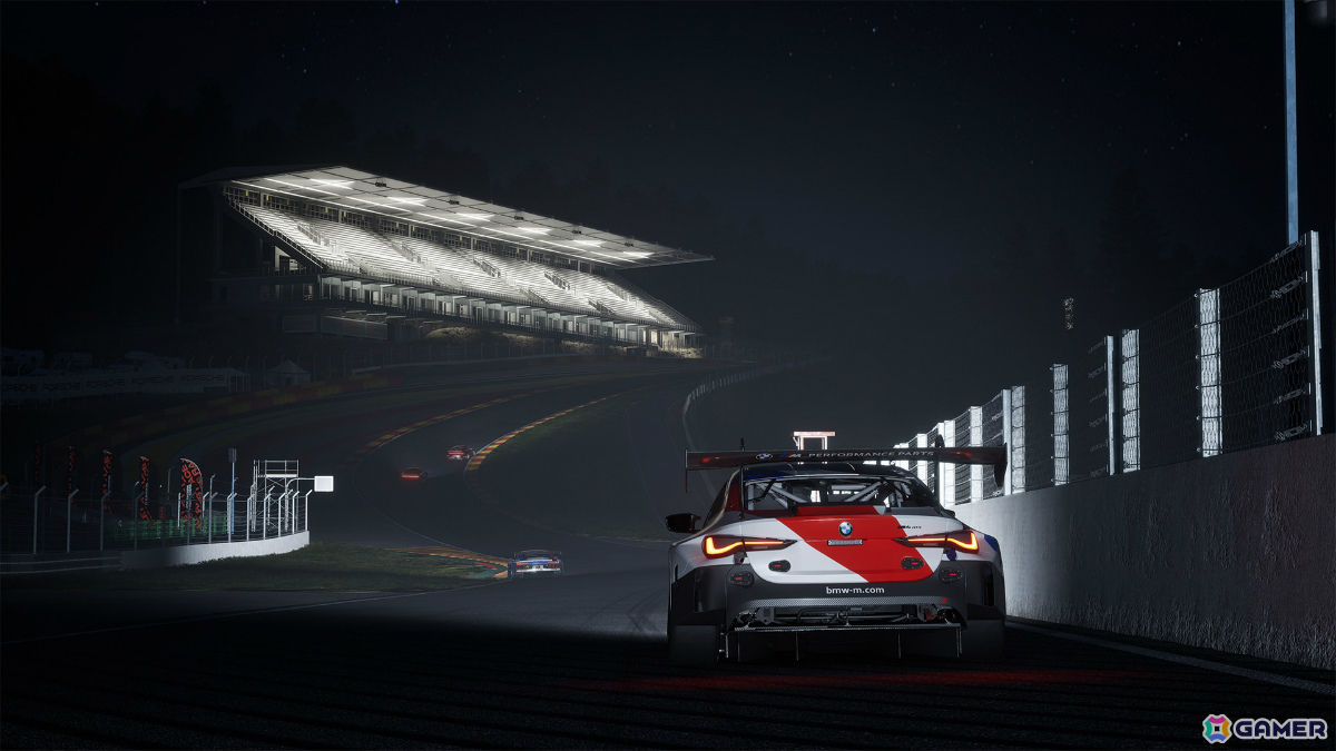 リアリティと競争性を兼ね備えたレーシングシミュレーション「RENNSPORT」PS5版が発売！クロスプレイにも対応の画像3
