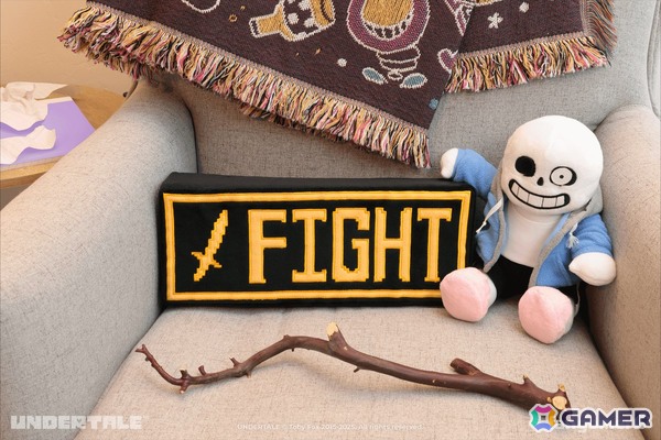 「UNDERTALE」10周年コンサートの先行販売グッズがFangamer Japanでも販売開始！「みのがす／たたかう」ぬいぐるみクッションが新登場の画像